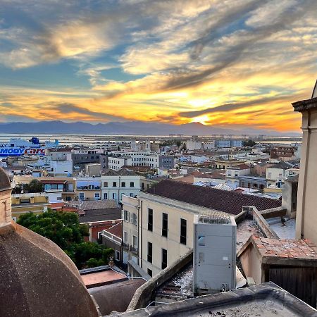 Studio Apartments Centro Storico Via Manno Cagliari Zewnętrze zdjęcie
